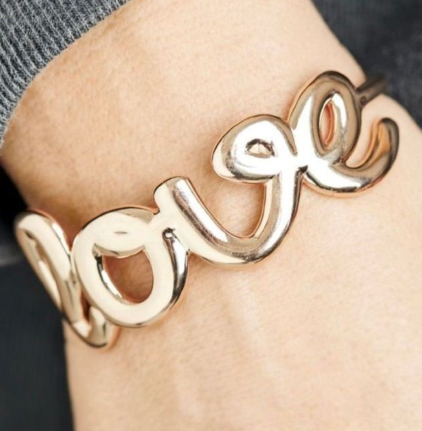 L’Instant Mode : Des bracelets qui parlent d’amour signés Thea