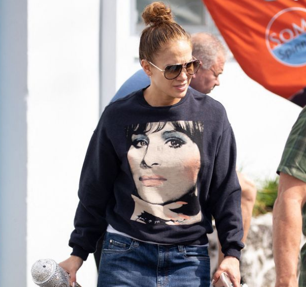 Jennifer Lopez : cette coiffure cool qu’elle ne quitte plus