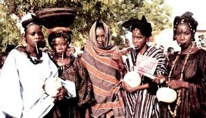 Tradition – Mariage : La toilette purificatrice et sacrée de la nouvelle mariée