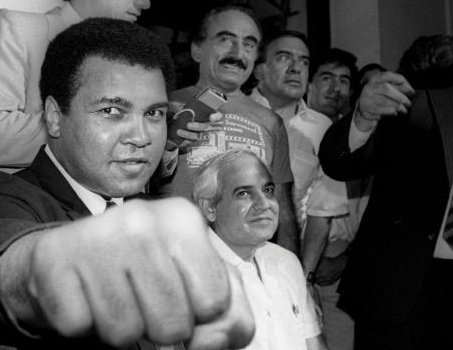Mohamed Ali, légende de la boxe, est décédé à l'âge de 74 ans