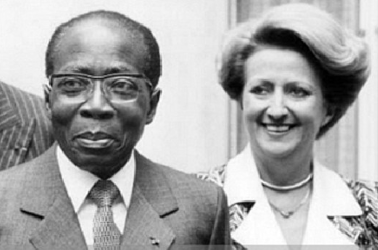 France : Des biens des Senghor vendus aux enchères à Paris