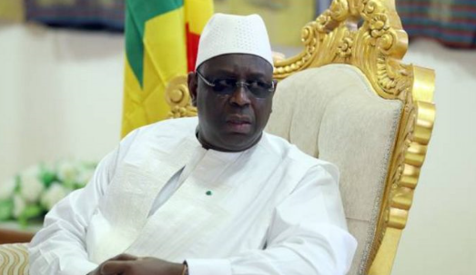 Macky Sall a décidé de mettre terme aux achats de véhicules administratifs