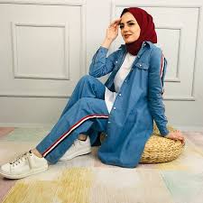 Inspirations De Tenues Classes Et Féminines Pour Porter Son Voile Avec Élégance
