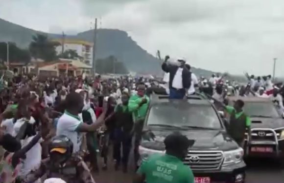 Des milliers de Guinéens derrière Cellou Dalein Diallo