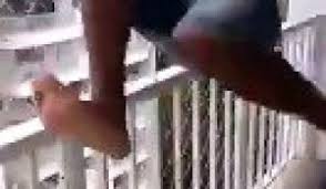Battue par son petit-ami A. Ndiaye saute du 3e étage pour sauver sa vie