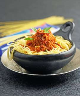 Spaghettis au pesto rouge, recette italienne