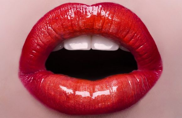 Pour des lèvres douces et des dents éclatantes, misez sur ces soins naturels !